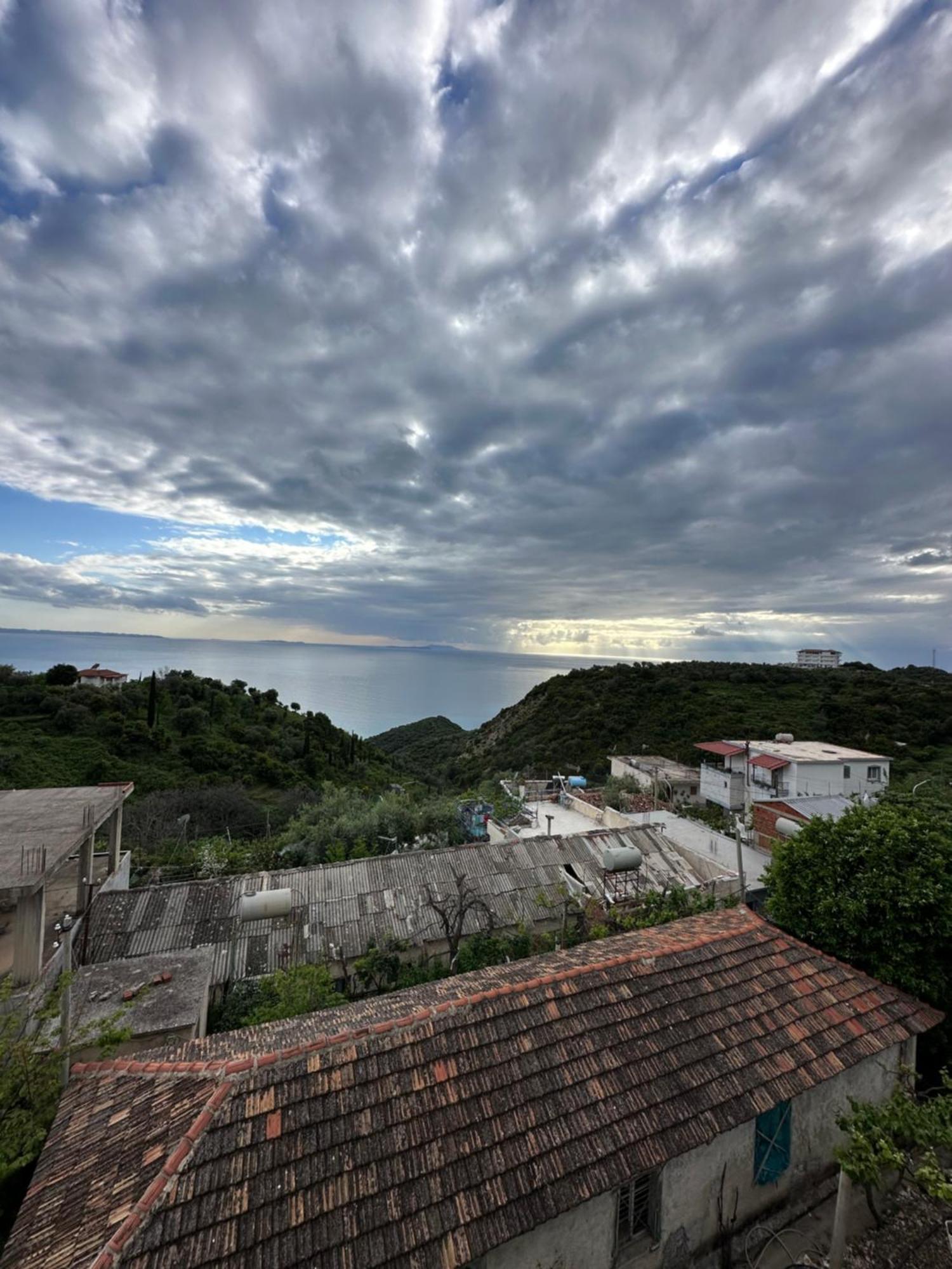 Selami Sea View Apartments Lukovë Exteriér fotografie