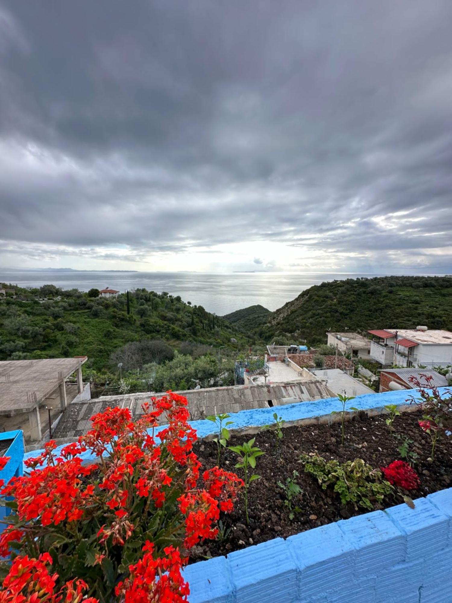 Selami Sea View Apartments Lukovë Exteriér fotografie
